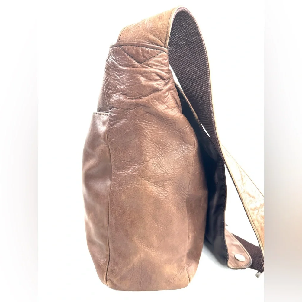 Wilsons Leather M Julian Brown Leather Large Messenger Bag Laptop Briefcase